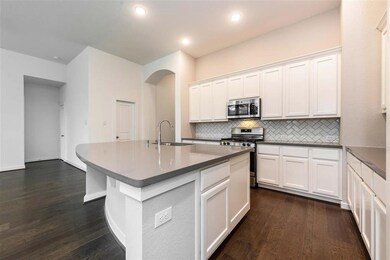 17106 Crimson Crest Dr, Conroe, TX 77302 - photo 2