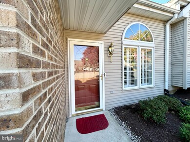 15 Fleetwood Ct unit 24, Wilmington, DE 19804 - photo 2