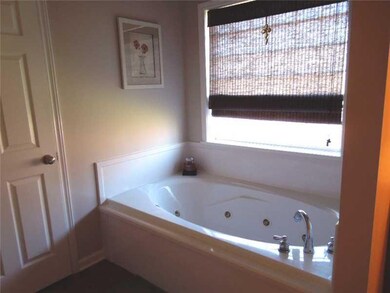Master Bath/Spa.