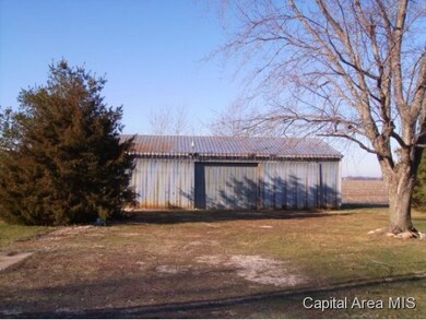 2179 Arcadia Rd, Jacksonville, IL 62650 - photo 5