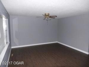 1003 Sheridan St, Carl Junction, MO 64834 - photo 5