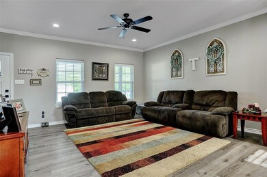 305 S Magnolia St, Pottsboro, TX 75076 - photo 6