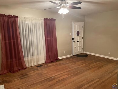 1907 SW Randolph Ave, Topeka, KS 66604 - photo 6