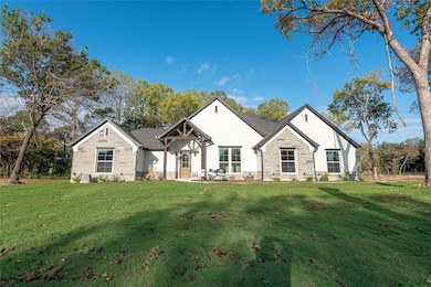 212 Clayton Crossing, Springtown, TX 76082 - photo 6