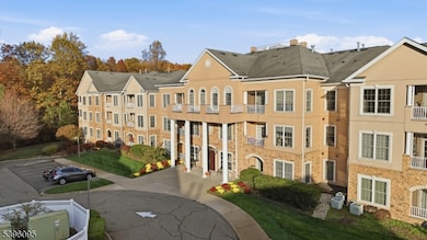 Fox Hills at Rockaway, Rockaway, NJ 07866 - photo 2