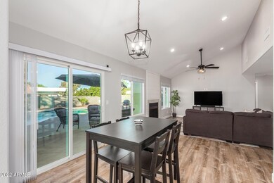 Living Room/Dining Area