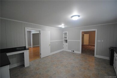 210 Valley Stream Rd, Statesville, NC 28677 - photo 6