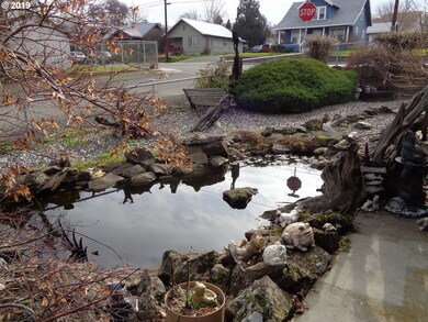 1011 J St, the Dalles, OR 97058 - photo 5