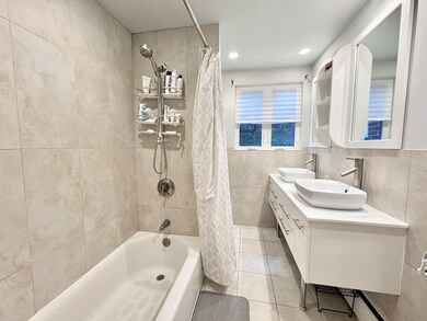 32 Clark Rd unit 32, Brookline, MA 02445 - photo 4