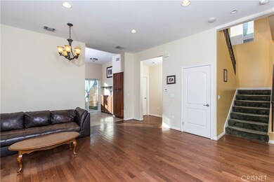 14713 Forest Edge Dr, Sylmar, CA 91342 - photo 7