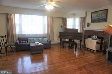 1942 Mountain Ave, Parkville, MD 21234 - photo 3