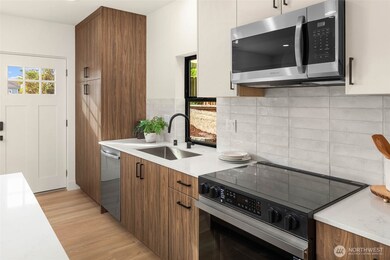 3812 S Eddy St, Seattle, WA 98118 - photo 7