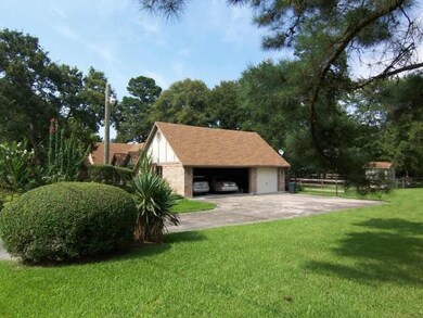 607 Bob Link St, Magnolia, TX 77355 - photo 2