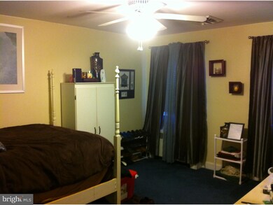 110 E Marshall Rd, Lansdowne, PA 19050 - photo 4