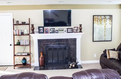 1007 Plum Ridge, Columbus, OH 43213 - photo 6