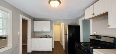 414 Oneida St unit 2, Joliet, IL 60435 - photo 3