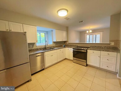 7905 Casa Grande Place unit E, Alexandria, VA 22309 - photo 6