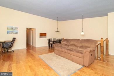 38 Edward Dr, Franklin Park, NJ 08823 - photo 5