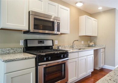 15 Deerwood Dr unit F, Nashua, NH 03063 - photo 7