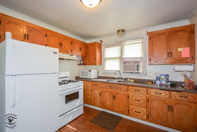 All appliances will stay.