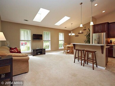 9966 Hemlock Woods Ln, Burke, VA 22015 - photo 5