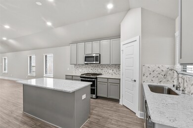 10700 Wild Chives, Conroe, TX 77385 - photo 3