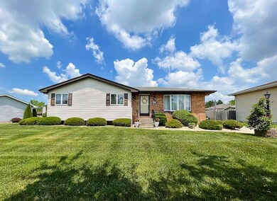 2641 Harvest Dr, Crown Point, IN 46307 - photo 2