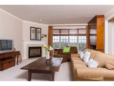 Family Room. Spacious Family Room with amazing vie