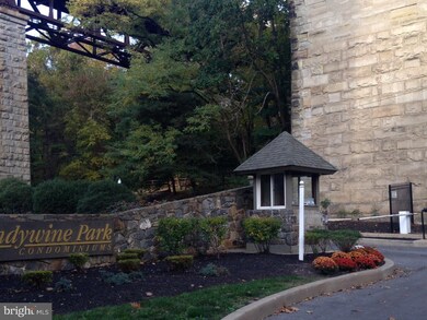 Brandywine Park Condominiums unit 606, Wilmington, DE 19806 - photo 2