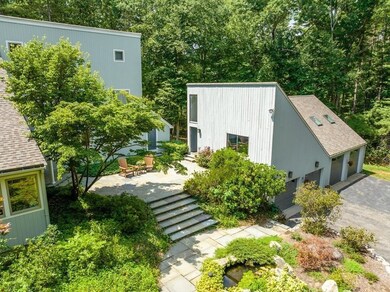 71 Newbridge Rd, Sudbury, MA 01776 - photo 5