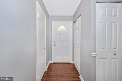 18807 Summer Oak Ct, Germantown, MD 20874 - photo 3