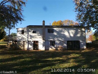 468 Nixon Rd, Statesville, NC 28625 - photo 2
