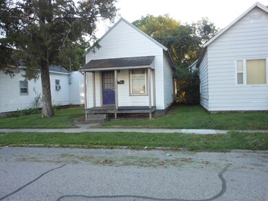 728 Wilson St, Columbus, IN 47201 - photo 2
