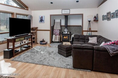 05-Living Room_DMD_9784-Edit