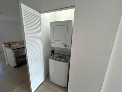 230 SE 29th Ave unit 11, Homestead, FL 33033 - photo 7