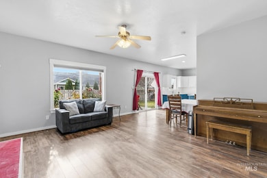 2520 Summercrest St, Caldwell, ID 83607 - photo 3