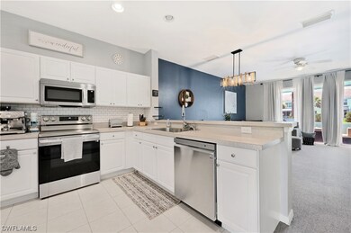 863 Hampton Cir unit 155, Naples, FL 34105 - photo 3