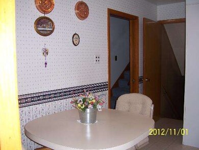 1321 Portsmouth Ave, Westchester, IL 60154 - photo 4