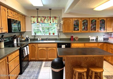Kitchen2
