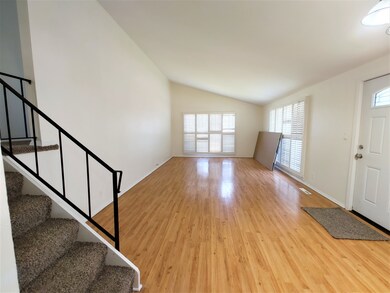 1539 Amarillo Dr, Carpentersville, IL 60110 - photo 7