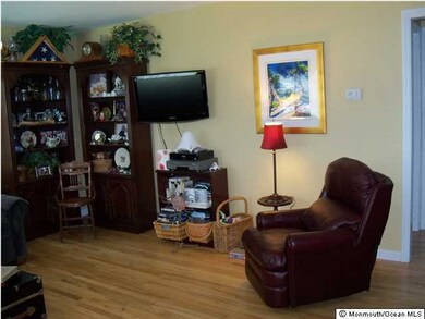 10 Farmer Dr, Allentown, NJ 08501 - photo 4