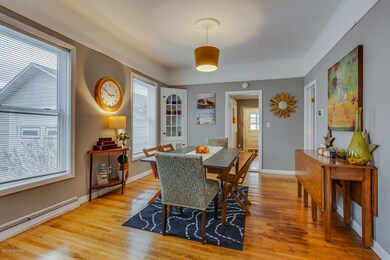 007-3-Dining Room