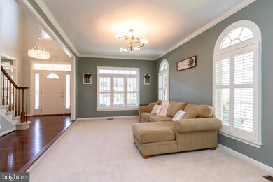 7807 Valleyfield Dr, Springfield, VA 22153 - photo 5