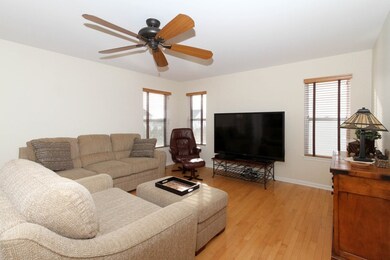 311 Winding Canyon Way, Algonquin, IL 60102 - photo 6