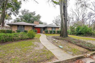 2524 S Fleishel Ave, Tyler, TX 75701 - photo 2