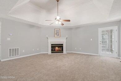 112 Farwell St-05866