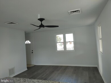 1003 Thomas Rd, Glen Burnie, MD 21060 - photo 7