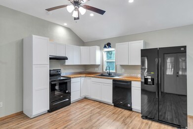 1010 SE County Road 3048e, Corsicana, TX 75109 - photo 5