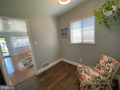 1417 Quebec St, Hyattsville, MD 20783 - photo 5