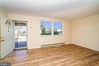 534 Oak St, Chambersburg, PA 17201 - photo 4